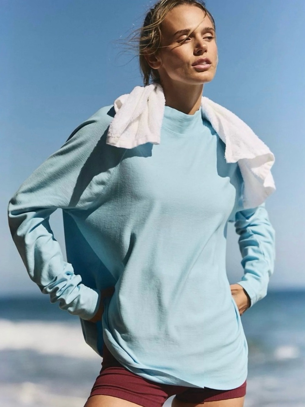 NWT Free People x FP Movement Restoration Layering Top in Bright Blue